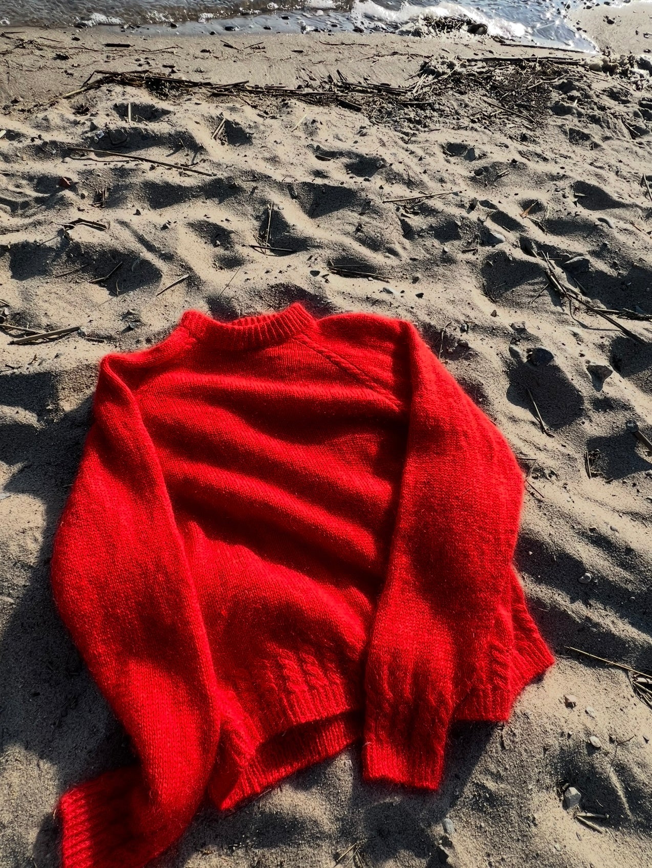 Zuri Sweater (English)